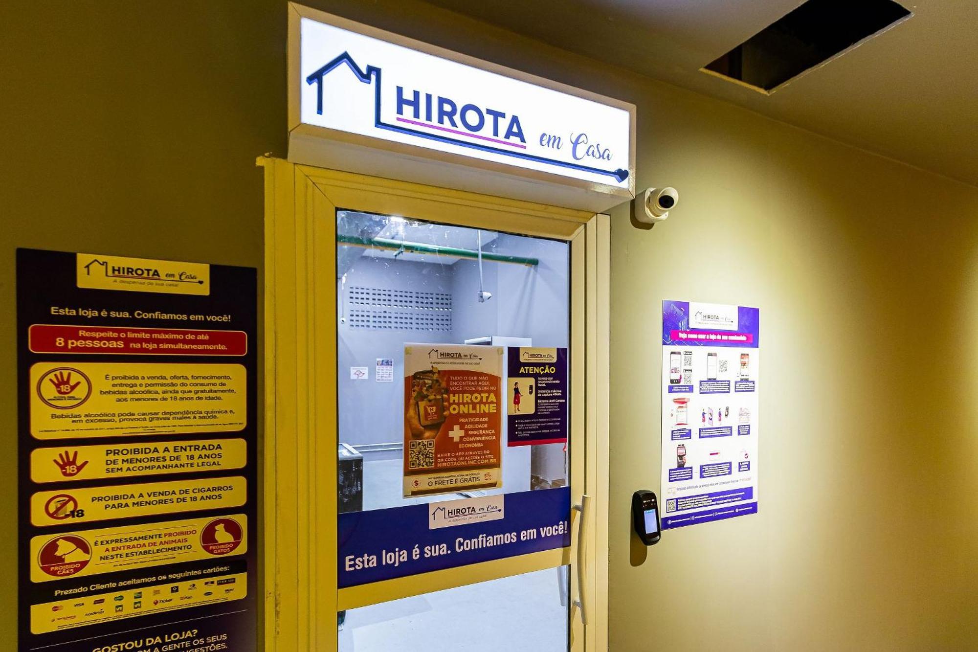 Diamante No Bras Com Piscina - Metro Bras Apartamento